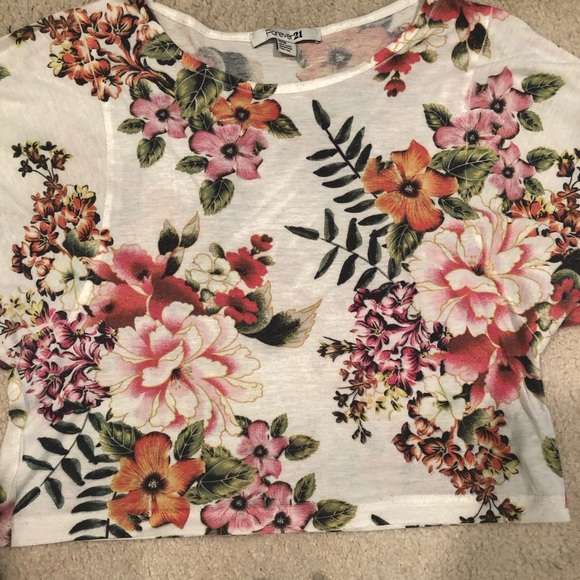 Forever21 Flower Flounce Top - Picture 1 of 2